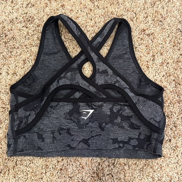Gymshark sports bra - Picture 2 of 3